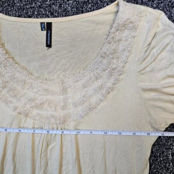 BOGO🎀Maurices Top Bundle- Size Medium - Picture 5 of 6